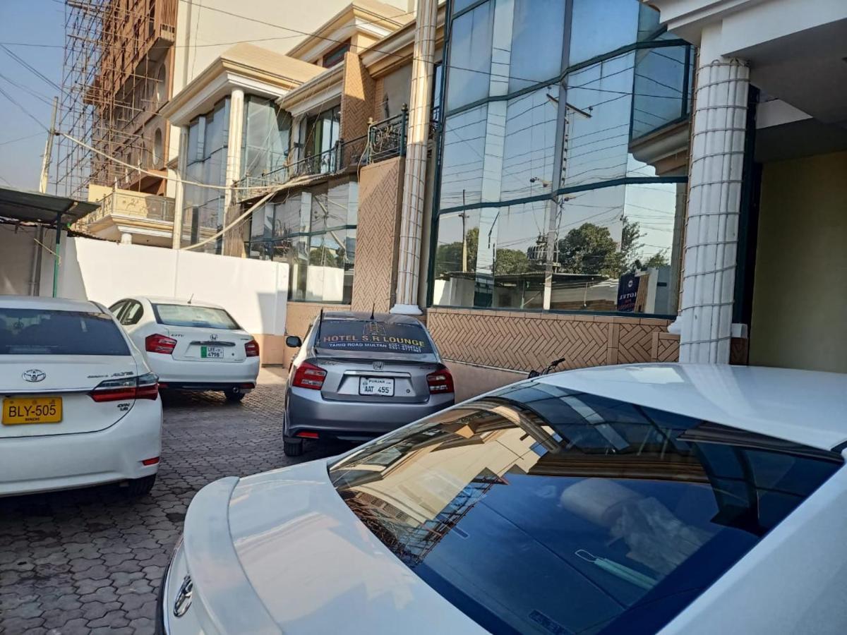 Hotel Pak Continental Multan Eksteriør bilde