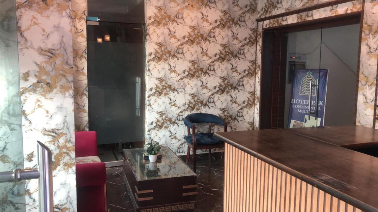 Hotel Pak Continental Multan Eksteriør bilde
